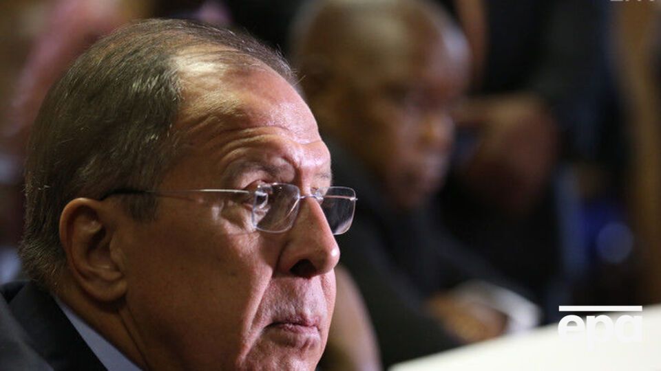 Лавров повідомив, що не буде присутнім під час спілкування двох президентів
