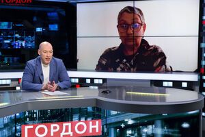 Уліцька: Мені було 10 років, коли помер Сталін, тому я пам'ятаю дещо. Це жахливо!