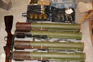 Во время обысков СБУ изъяла у злоумышленников оружие и боеприпасы