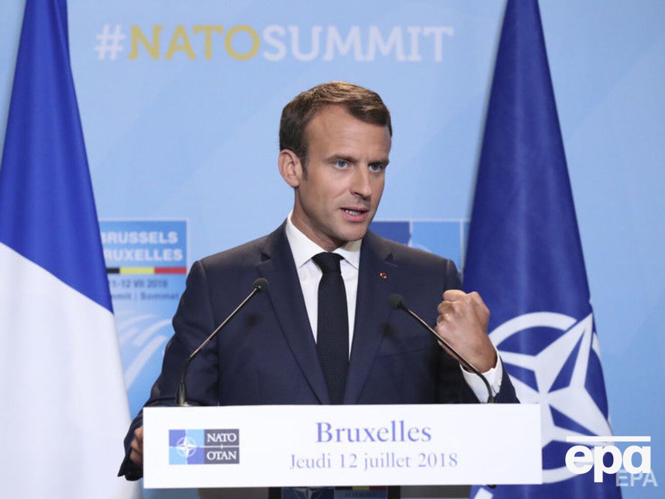 Макрон поговорит с Путиным