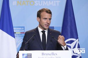 Макрон поговорит с Путиным