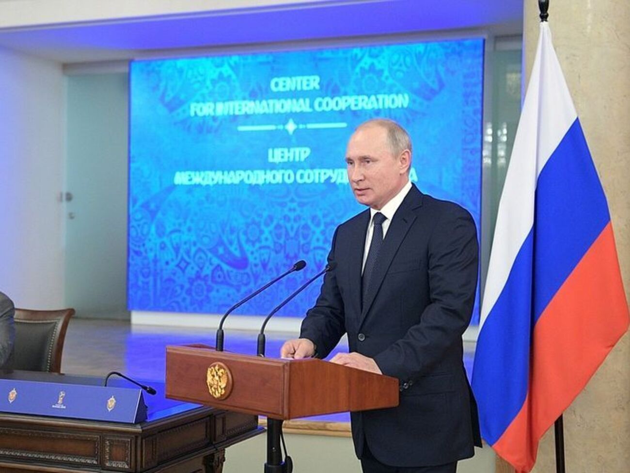 За словами Путіна, у забезпеченні порядку під час чемпіонату брали участь представники правоохоронних органів 34 країн