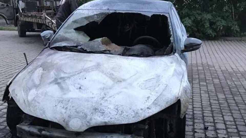 Автомобіль офіцера ДПСУ спалили невідомі