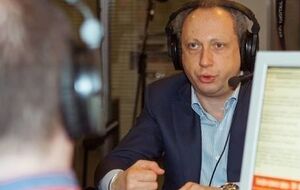 После финала ЧМ мы увидели быстро бегающие крысино-рыбьи, заплывшие от ботокса, до смерти испуганные глазки-бусинки Путина