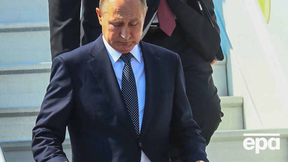 Путін: У нас відбуваються постійні контакти