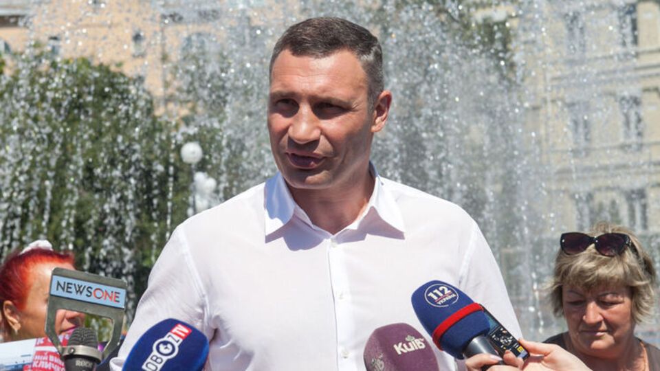 Кличко заявив, що братиме участь у виборах мера
