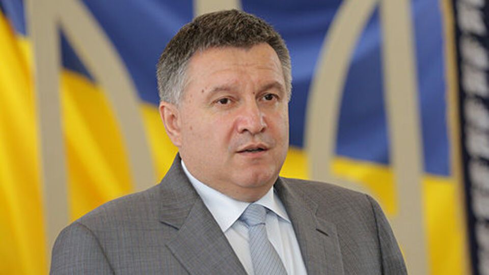 Аваков допускає дискусії щодо регіонального статусу російської мови