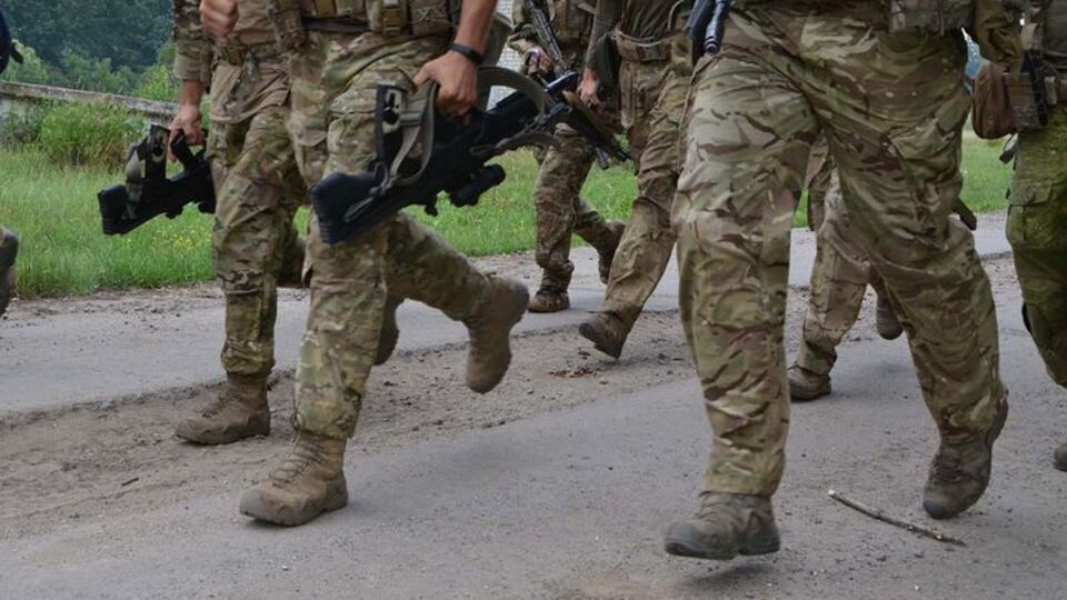 Один український військовий дістав поранення