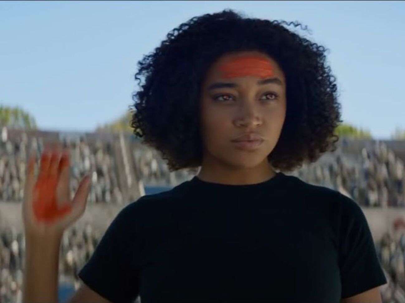 Амандла Стенберг исполняет главную роль