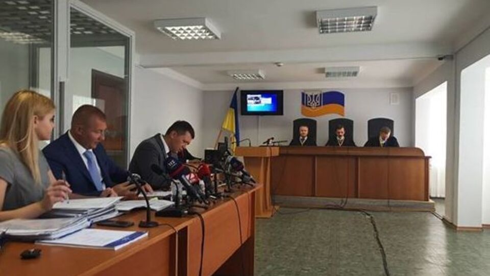 Оболонський суд 30 липня розпочне судові дебати у справі про держзраду Януковича