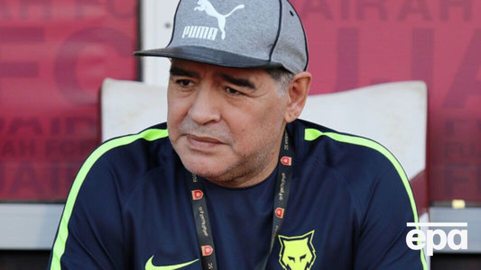 Марадона став головою правління "Динамо-Брест" у травні 2018 року