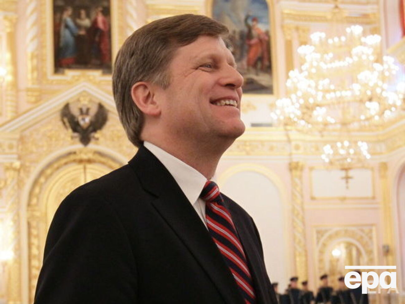 Макфола хотят допросить в РФ