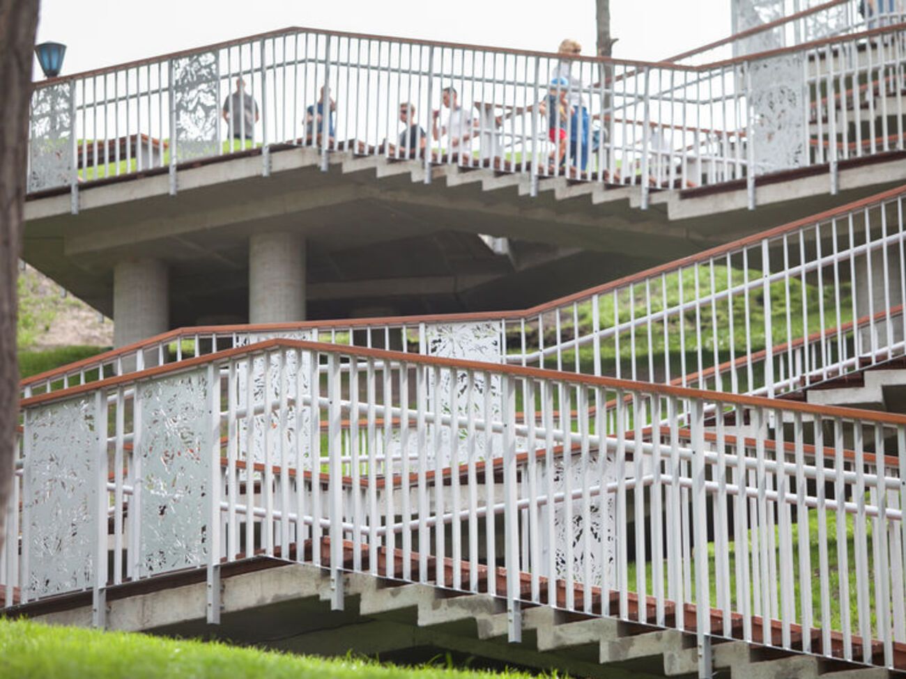 В Киеве открыли лестницу на Пейзажной аллее