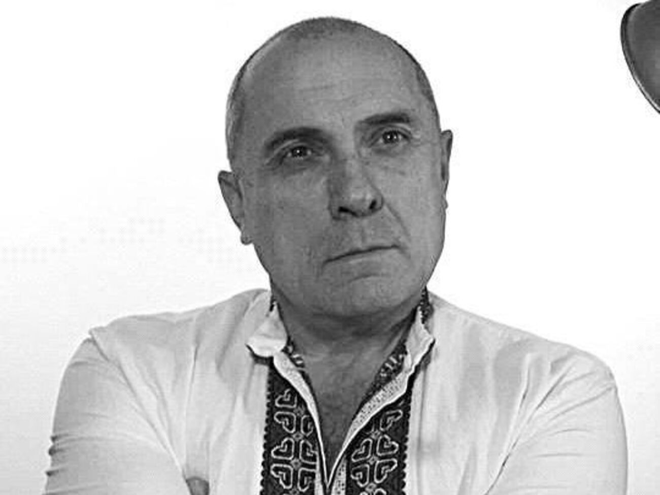 4 квітня 2014 року Василя Сергієнка (на фото) викрали з будинку. Тіло журналіста виявили в лісі зі слідами тортур