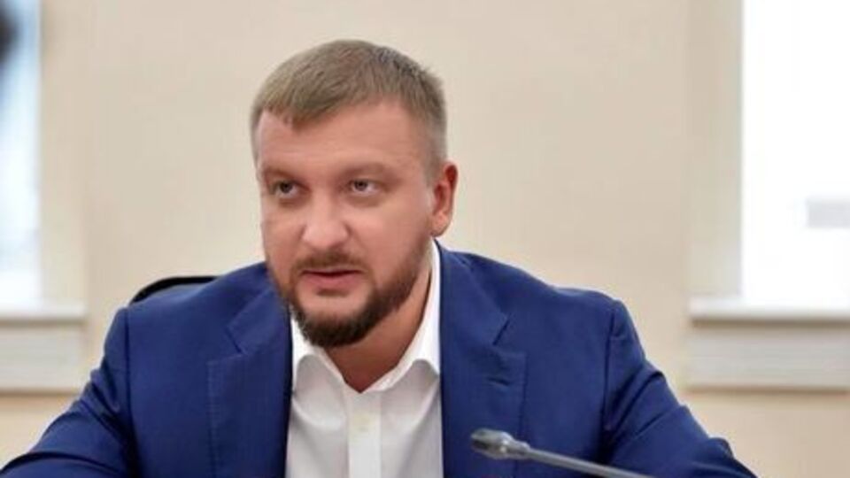 Петренко зазначив, що форму подання документів поки що не визначено