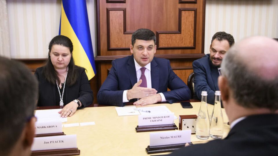 Гройсман: Мы заинтересованы в развитии производственных связей с Францией