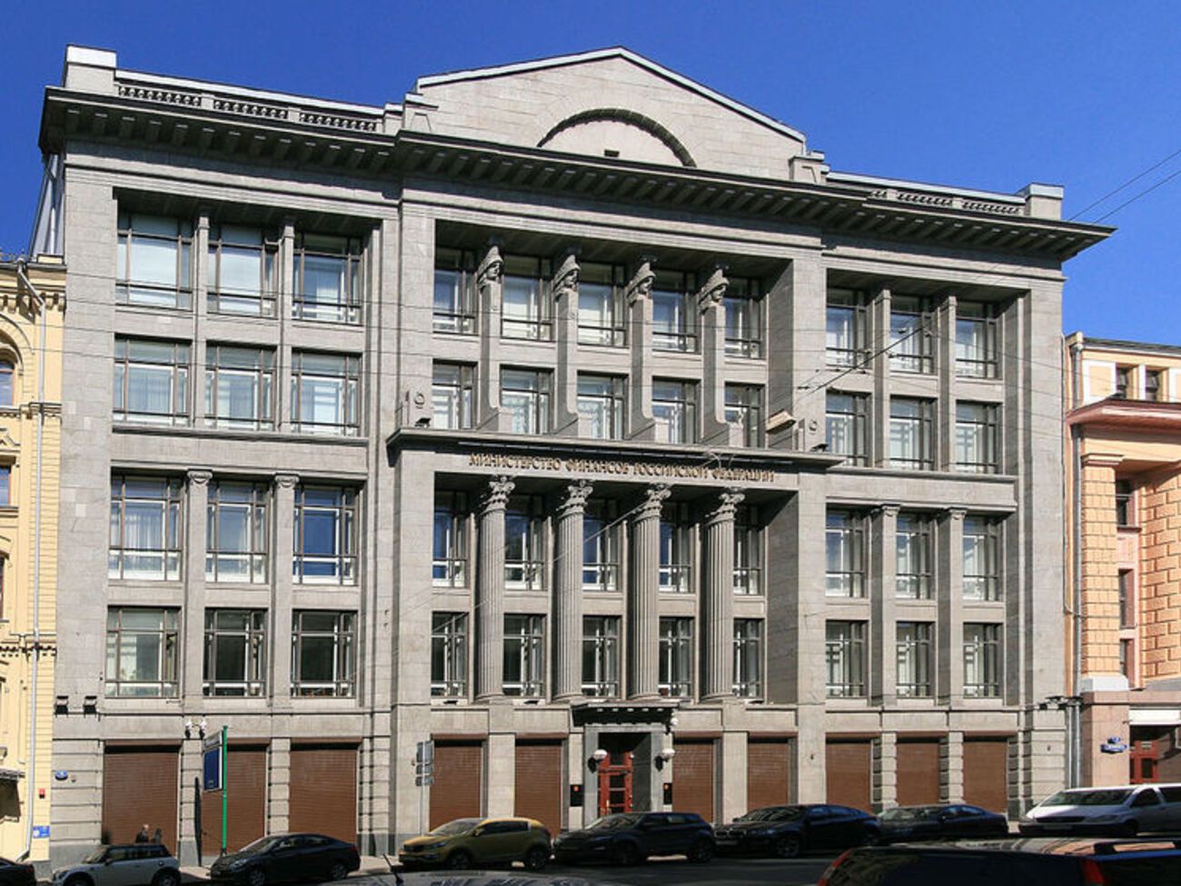 Минфин РФ одобрил план по противодействию западным санкциям