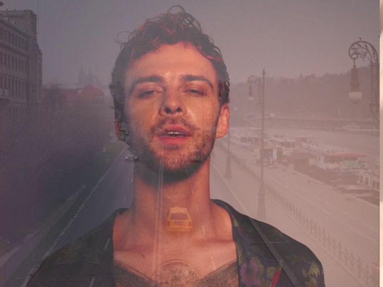 Барских лично снялся в клипе