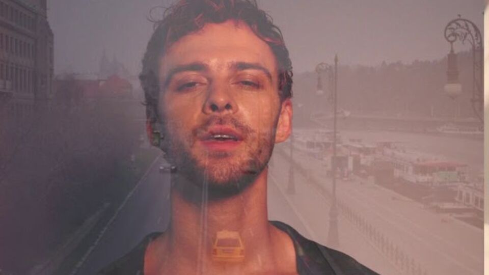 Барских лично снялся в клипе