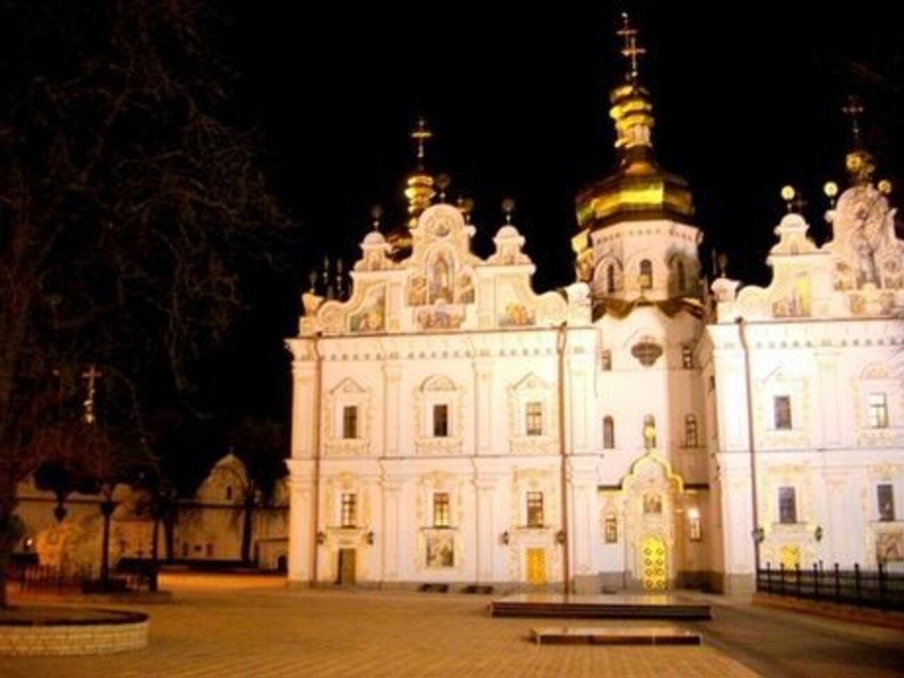 Священик заявив, що кошти зібрали парафіяни на ремонт Києво-Печерської лаври