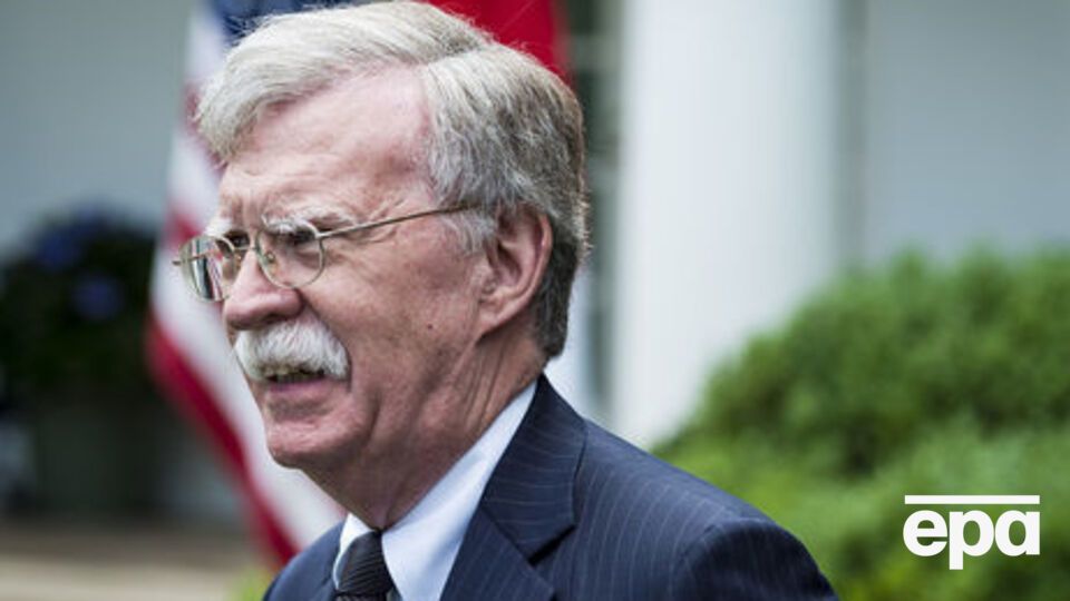 За словами Болтона (на фото), держсекретар США Майк Помпео в найближчому майбутньому обговорить із північнокорейською стороною, як провести денуклеаризацію