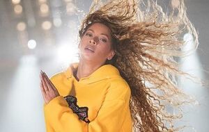 Бейонсе возглавила рейтинг, опубликованный Rolling Stone