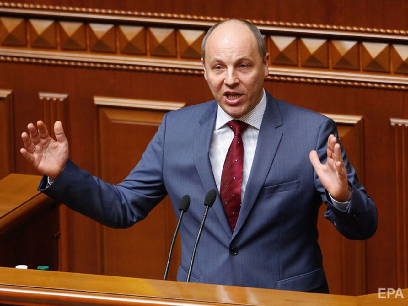 Парубій про призначення складу ЦВК: Відтягувати нікуди