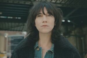 Генсбур выступила режиссером клипа