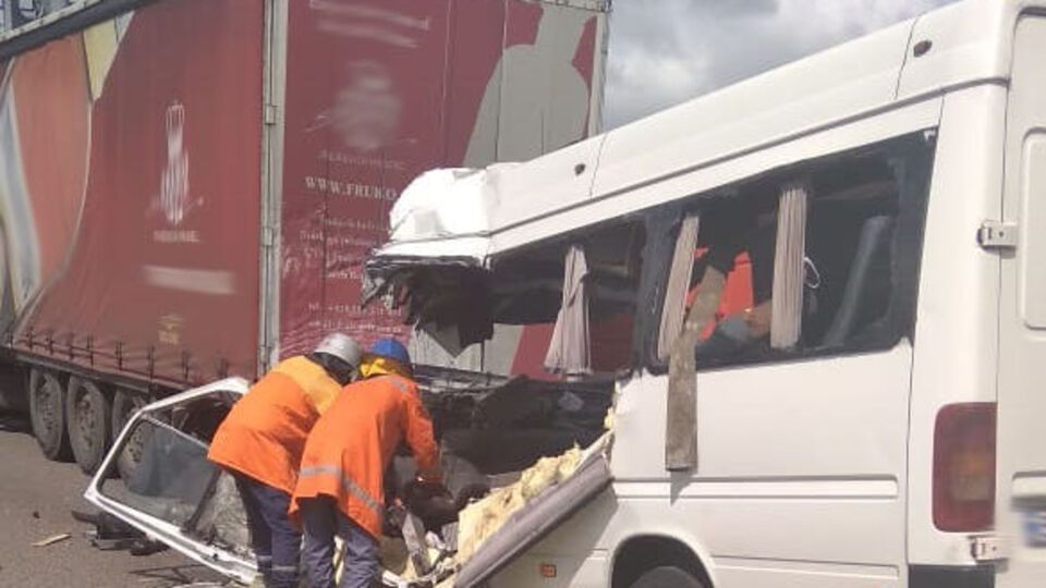 За попередніми даними, автобус рухався за маршрутом Київ – Рівне