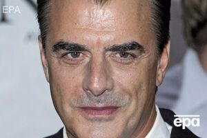 Крис Нот поддерживает Никсон