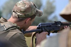 Постраждало троє українських військових