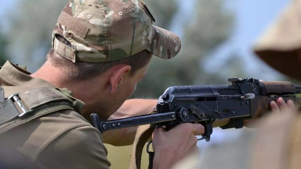 Пострадали трое украинских военных