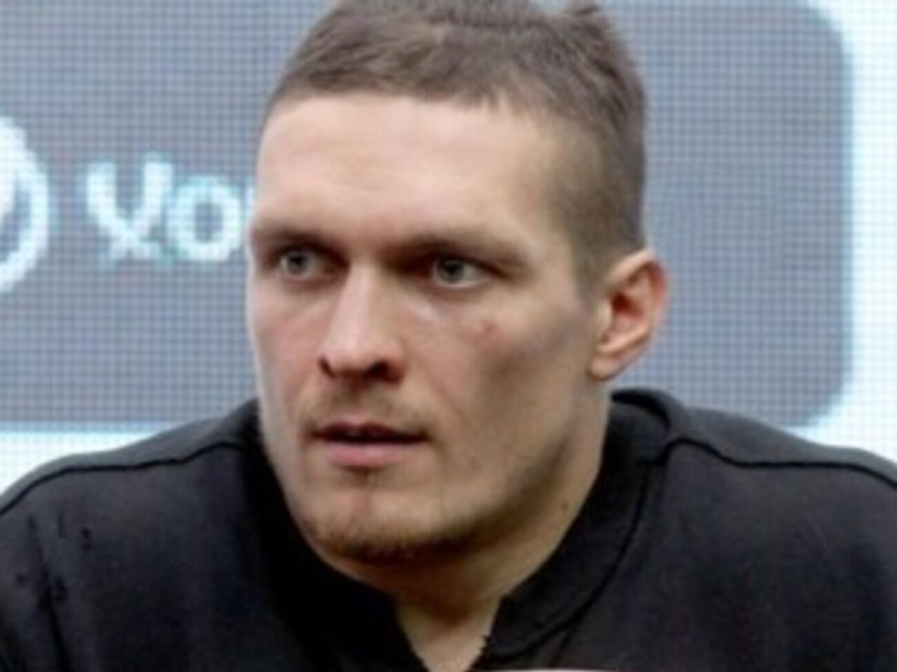 Усик&nbsp;и Гассиев&nbsp;показали одинаковый результат на взвешивании &ndash; 89,9 кг