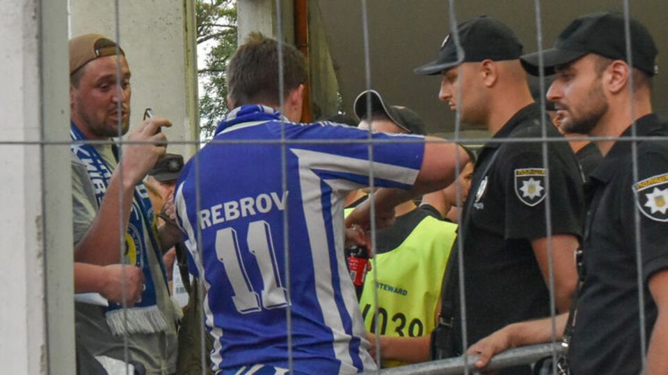 Конфликты между фанатами связаны с футбольным матчем за Суперкубок Украины