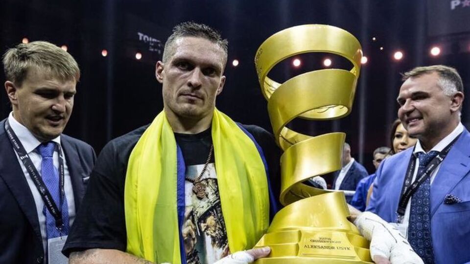 Усик здобув кубок Мохаммеда Алі