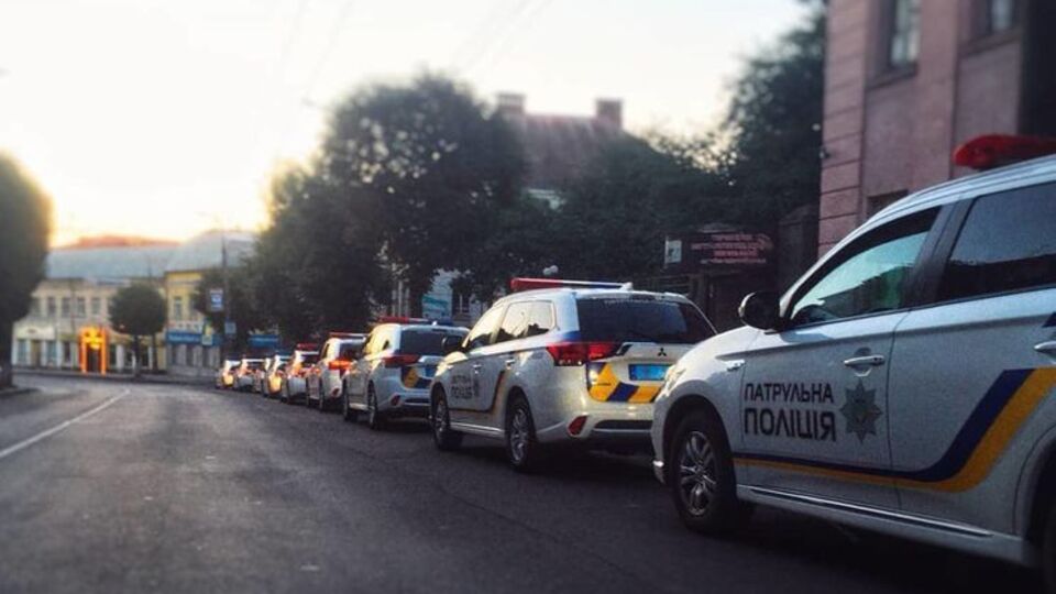 Патрульні зможуть не просто фіксувати швидкість порушника, але і зупиняти його