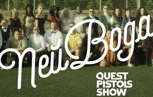 Ролик сняли на футбоьном поле