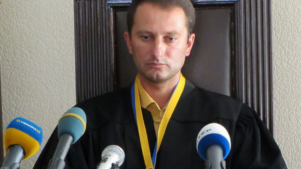 Суддя Антонов пішов у нарадчу кімнату для ухвалення вироку у справі Кернеса