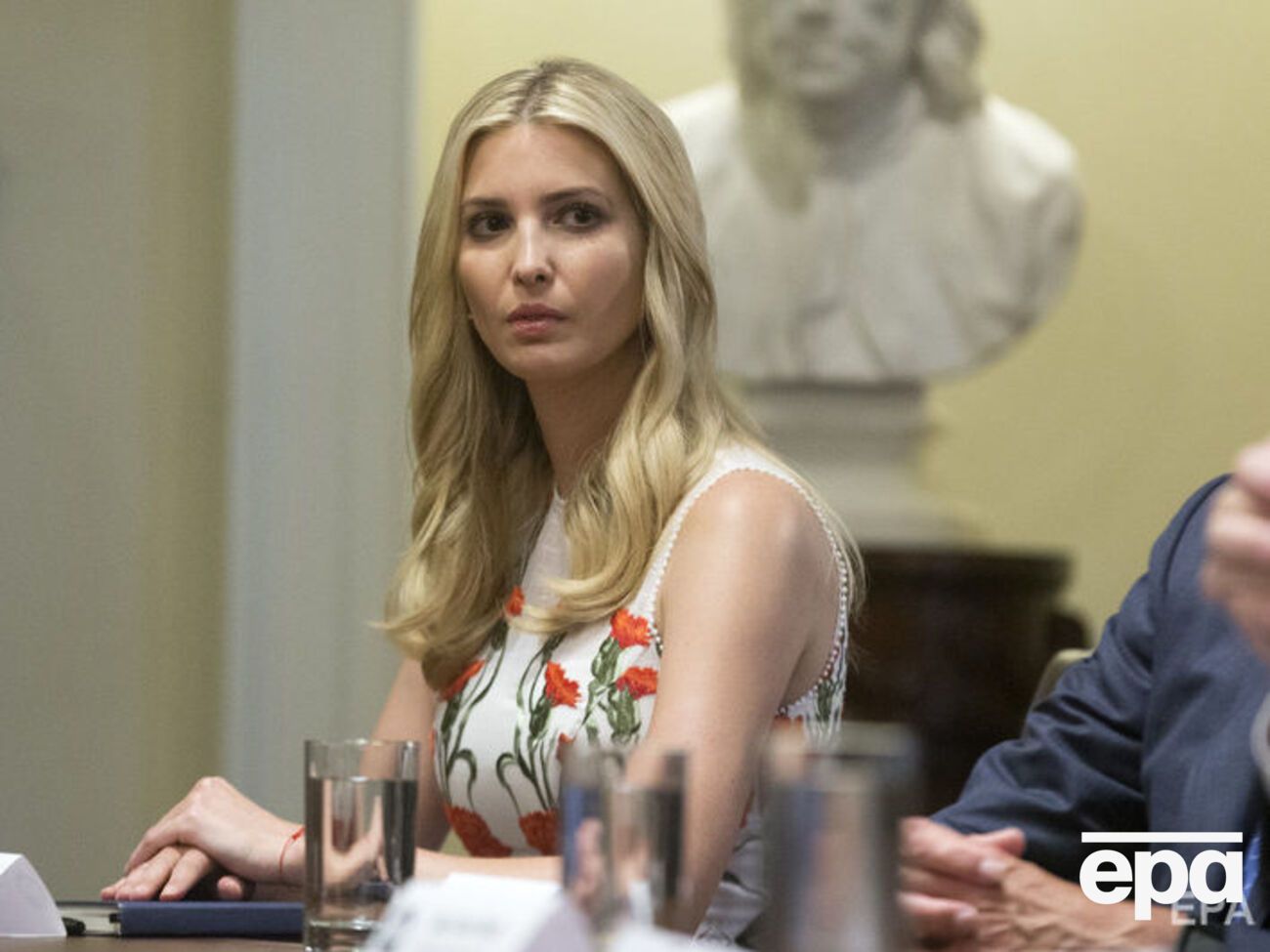 Иванка Трамп назвала решение о закрытии бренда честным по отношению к его сотрудникам