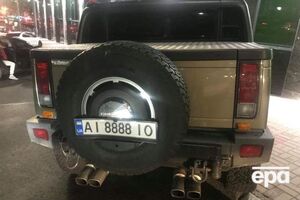 Водителя автомобиля Hummer задержали после того, как он пытался скрыться
