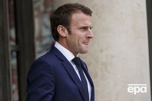 Макрон зустрівся з Лавровим