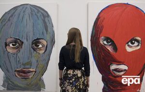 В учасників Pussy Riot конфіскували поліцейську форму