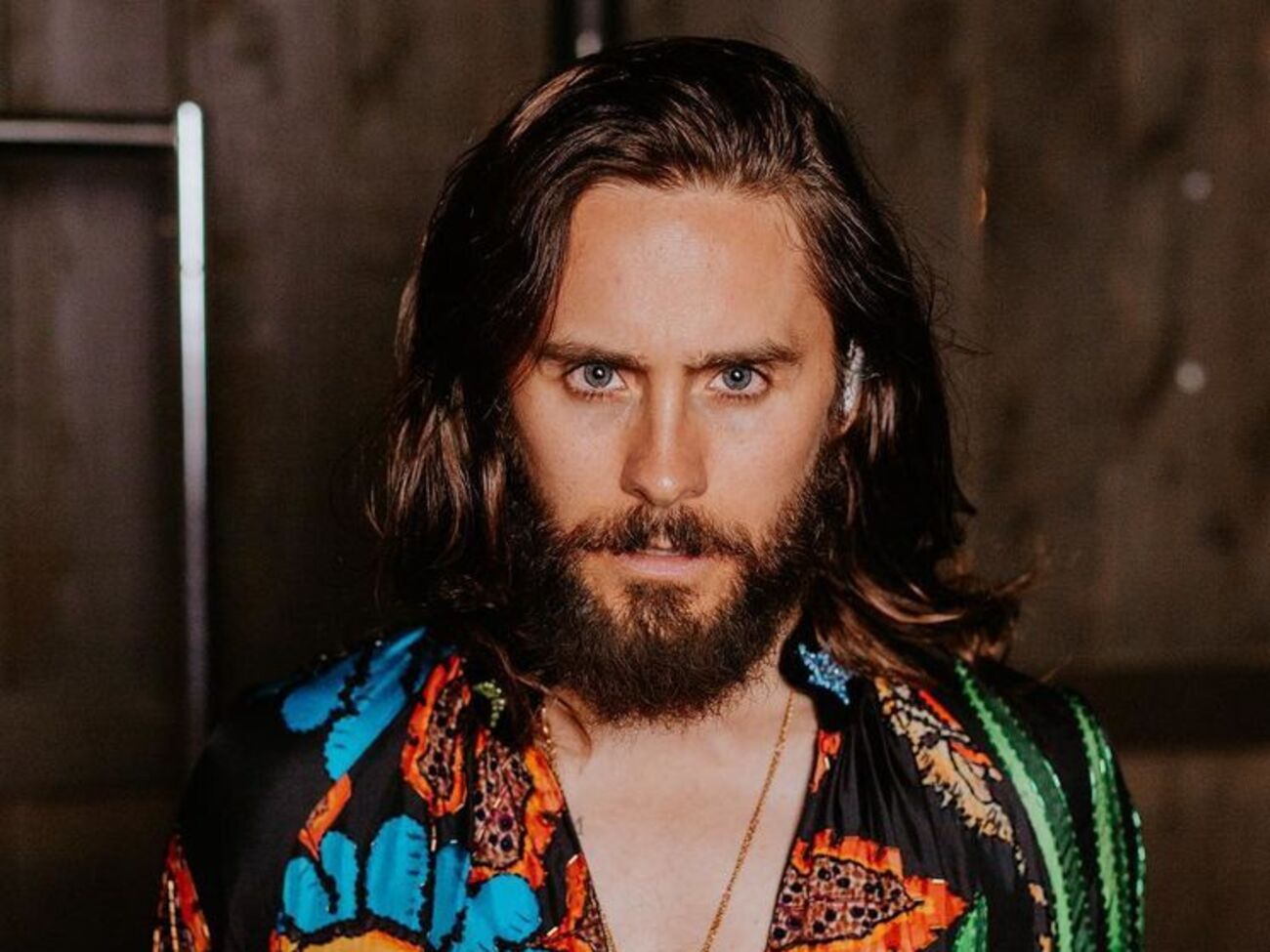 Лето снял видео на кухне