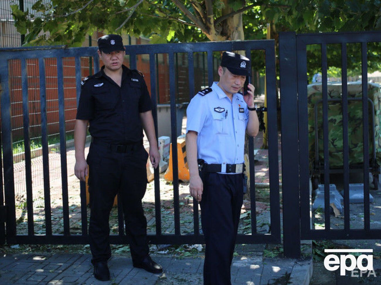 Біля посольства США в Пекіні стався незначний вибух