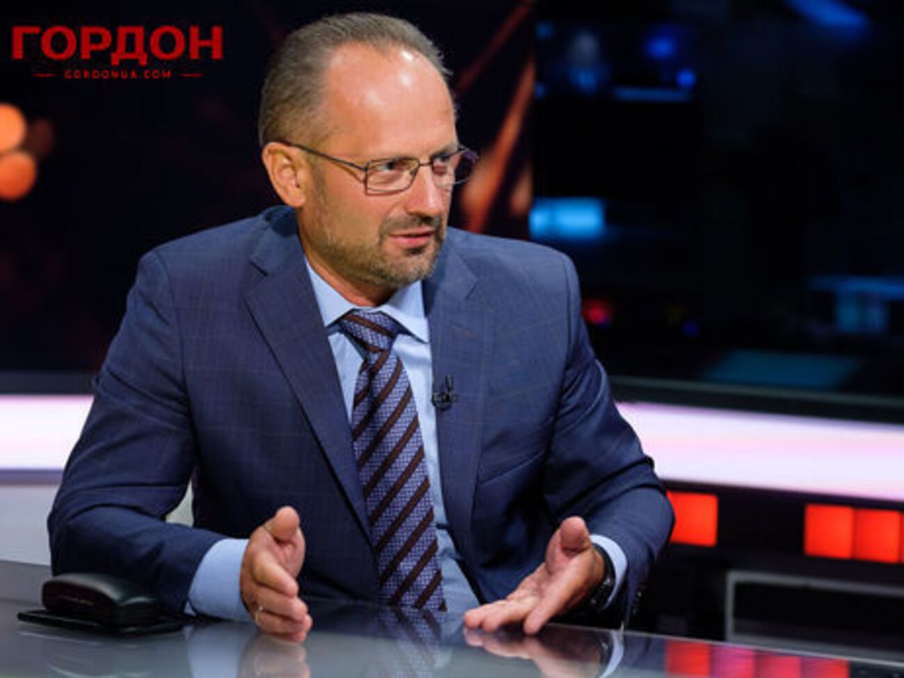 Берлин и Париж определяются, какие объемы газа будут проходить через Украину, а какие – через "Северный поток". И хуже всего – Киев снова молчит