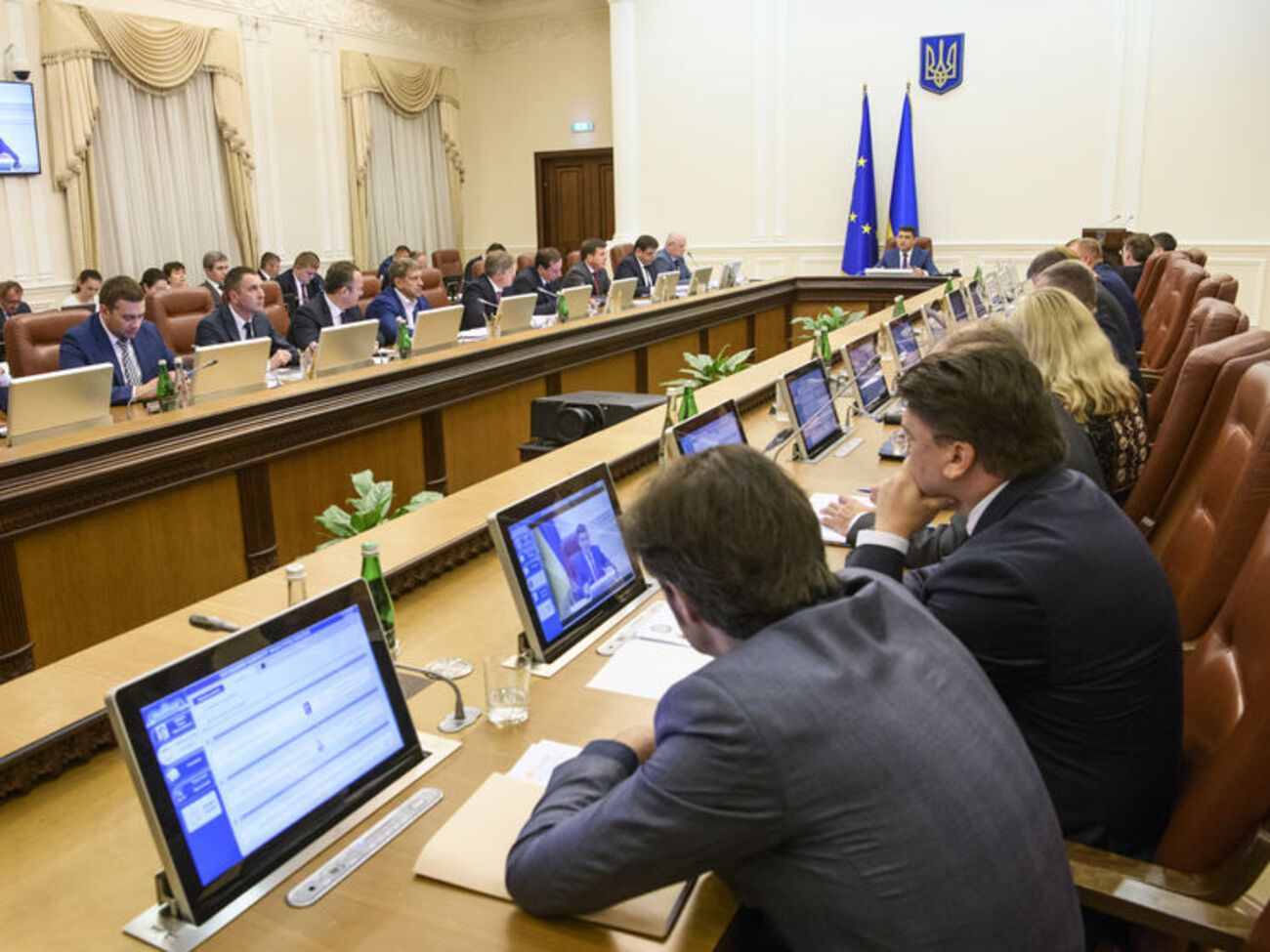 Кабмин утвердил информационную стратегию по Донбассу