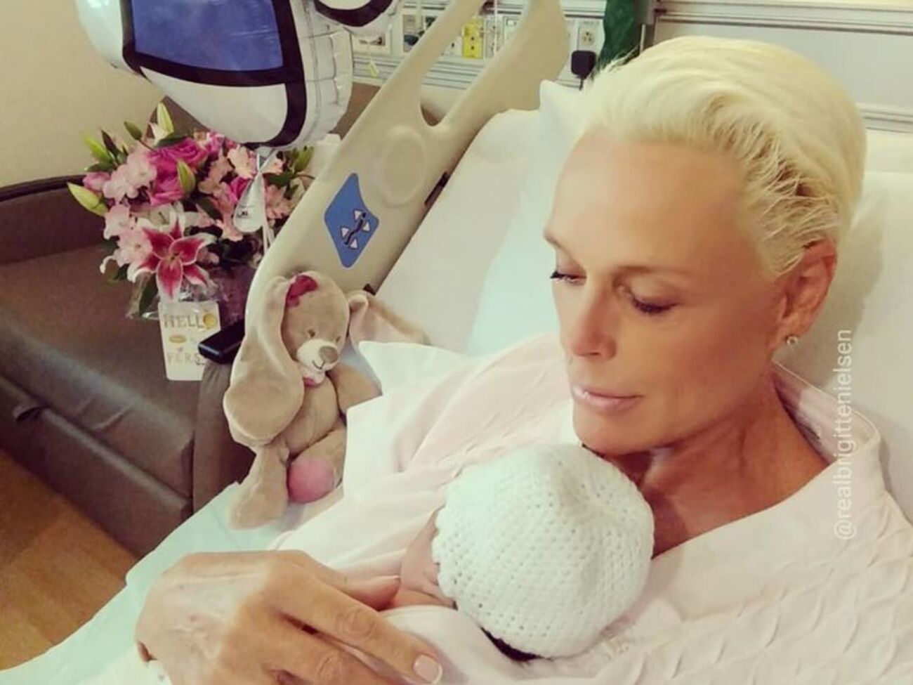 Нільсен про вагітність: Це така довга дорога