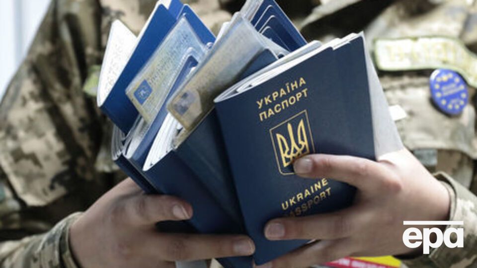 В Государственной миграционной службе считают, что спрос на биометрические паспорта в Украине будет оставаться на нынешнем уровне