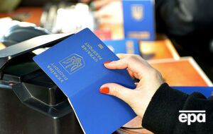 Аваков сообщил, что в Украине нет очередей на выдачу биометрических паспортов