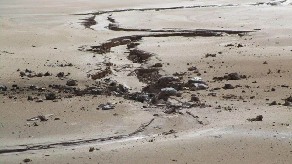 В случае повреждения стенок чаши ядовитая жидкость может попасть в грунтовые воды и реку Кривой Торец